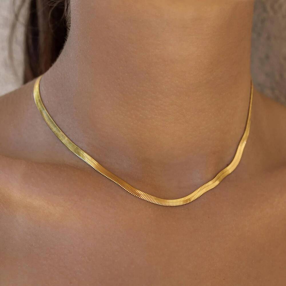 NEW ALCHEMY & CO women's weekender herringbone necklace in gold